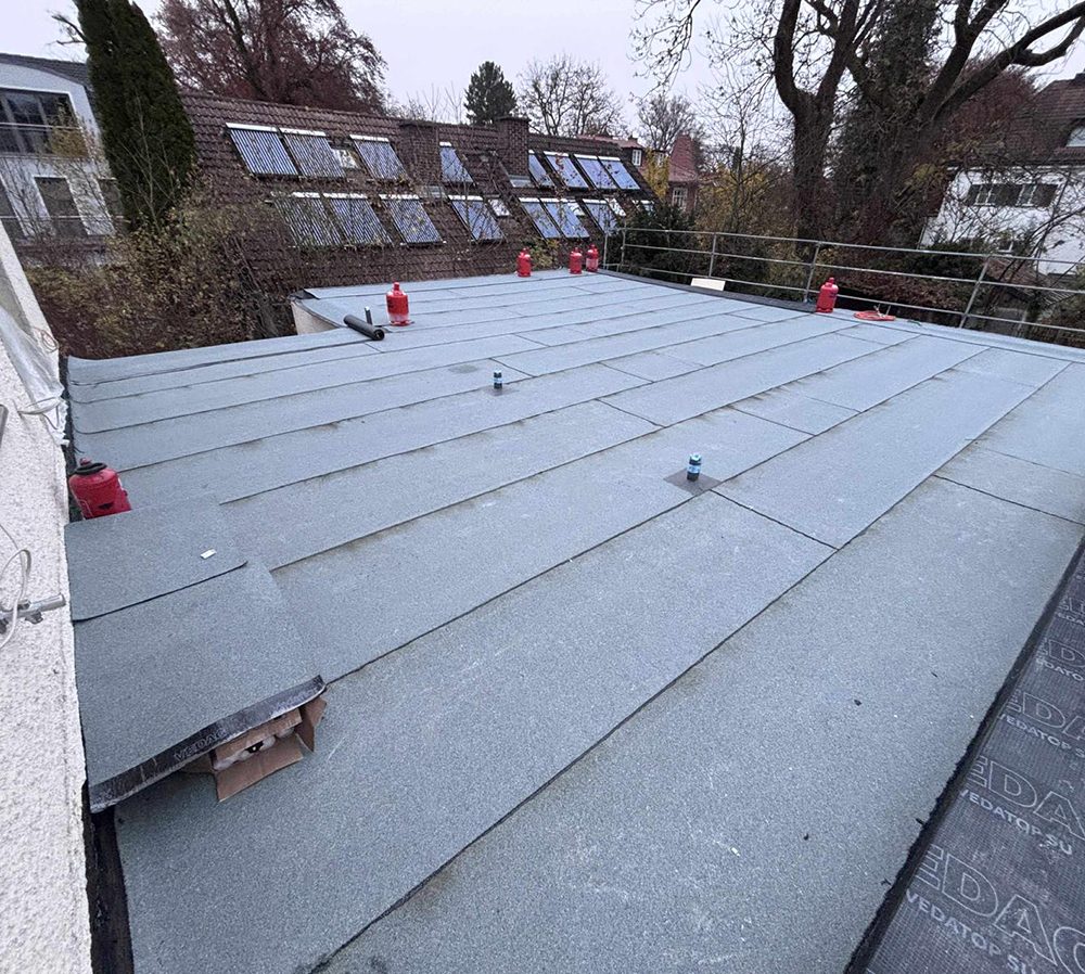 Flachdachabdichtung in München – MCMskyroof